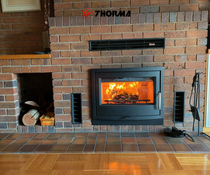 Каминная топка LIVORNO, чёрная (Thorma) 